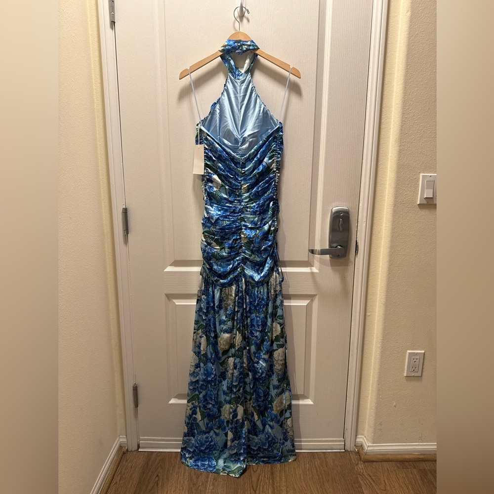 Sonya Moda Nawal Stretch Silk Blue Floral Halter Maxi Dress - size S NWT - Picture 5 of 5
